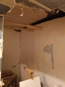 Помещение общей площадью 517,7 кв. м с кадастровым номером 86:07:0103008:3571 и доля 56/100 в праве на земельный участок с кадастровым номером 86:07:0103008:114, по адресу: Октябрьский муниципальный район, пгт. Октябрьское, ул. Ленина, д. 15, пом. 1